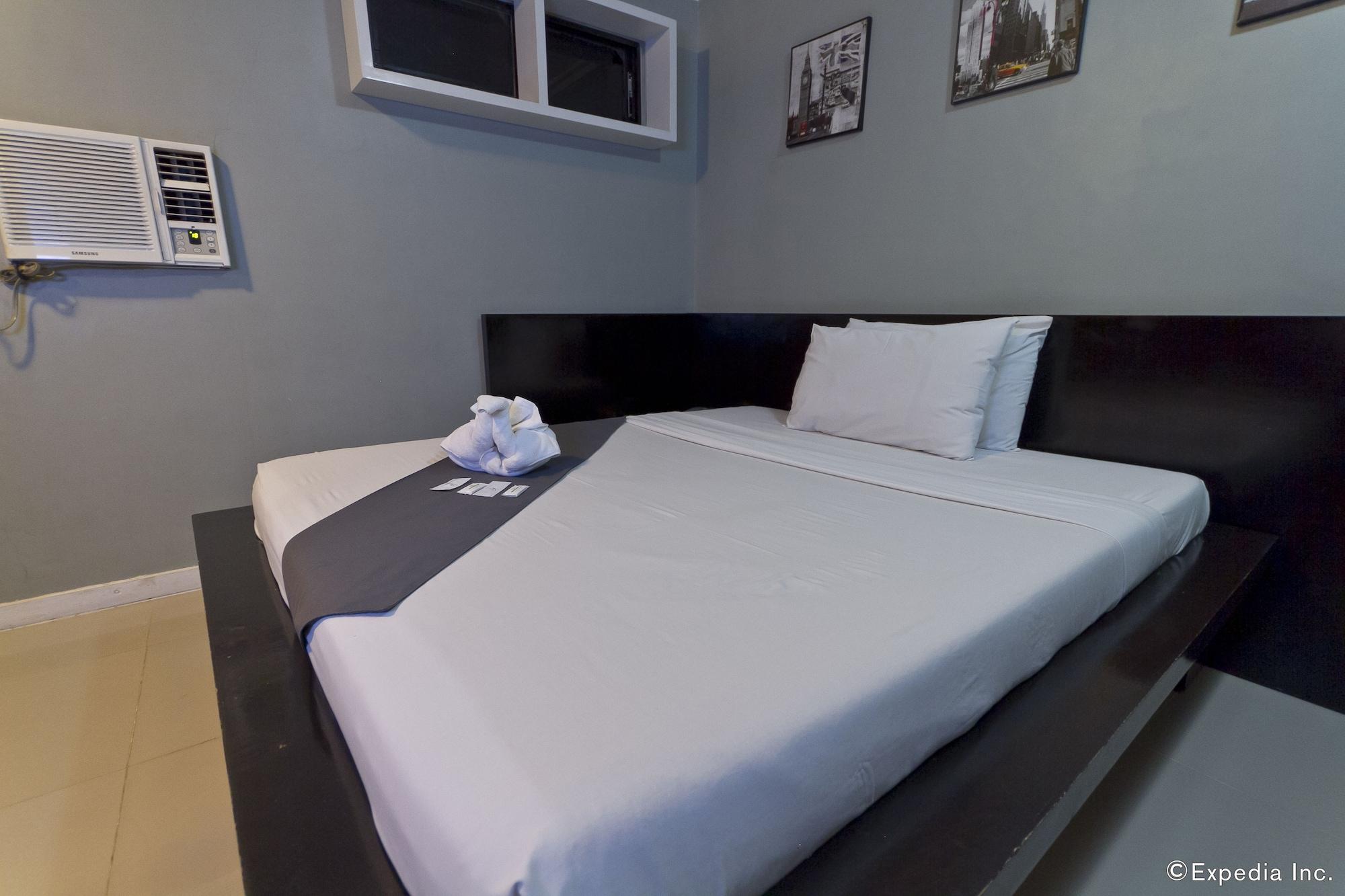Richmond Plaza Hotel Tabok Екстериор снимка