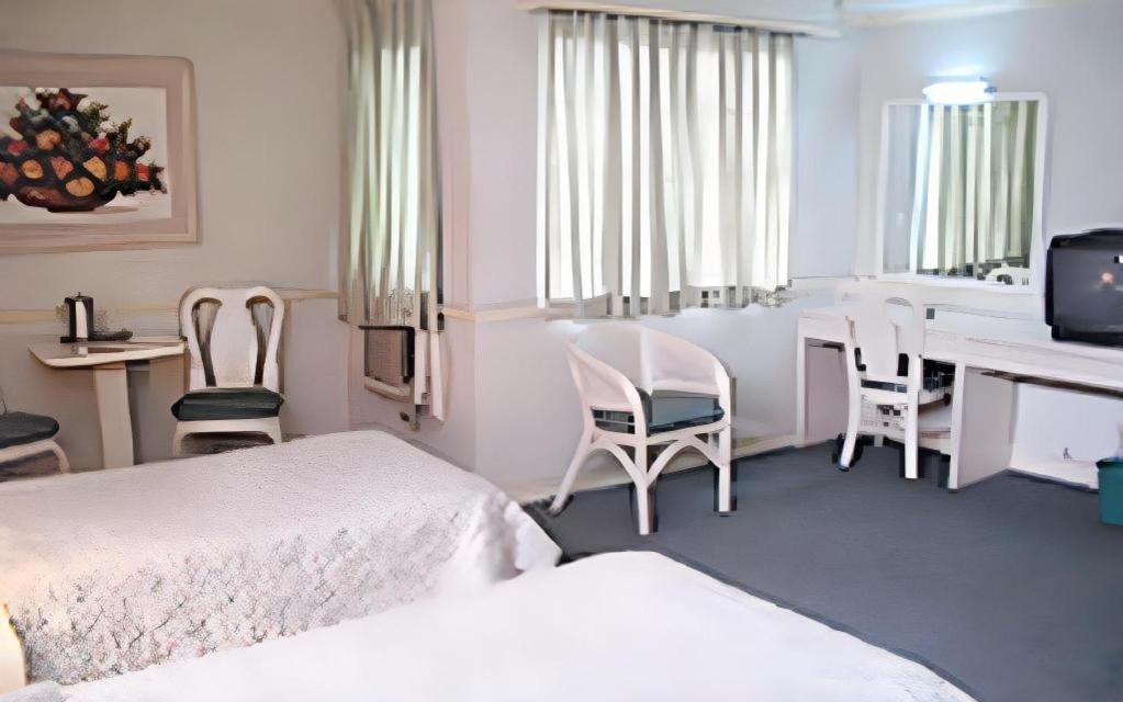 Richmond Plaza Hotel Tabok Екстериор снимка
