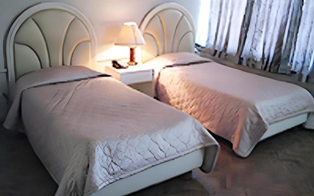 Richmond Plaza Hotel Tabok Екстериор снимка