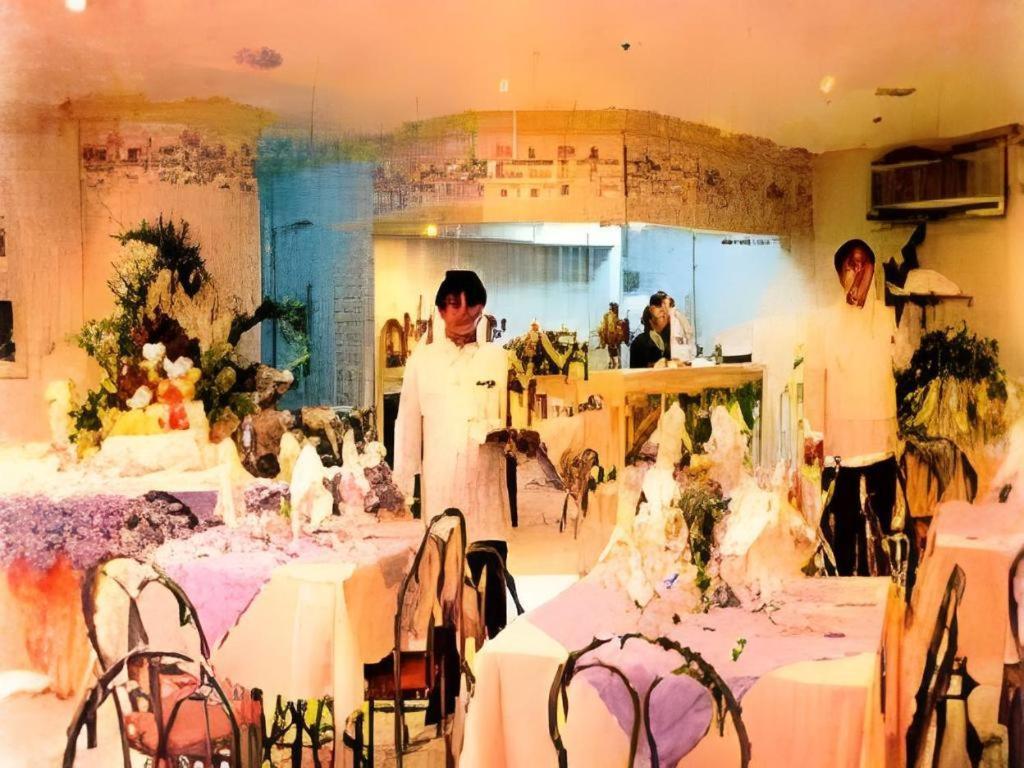 Richmond Plaza Hotel Tabok Екстериор снимка